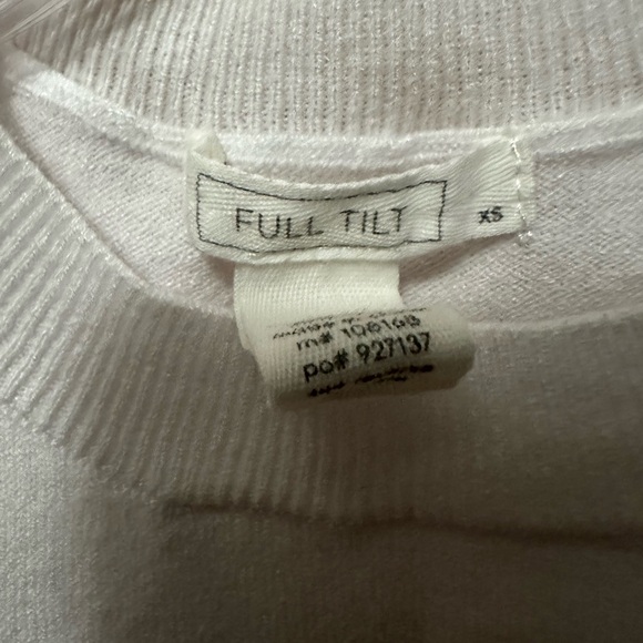 Tilly’s - FULL TILT Strawberry Women’s Vest - Picture 4 of 4